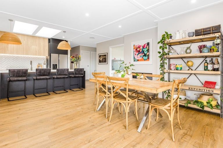 Photo of property in 22 Topsail Way, Whitby, Porirua, 5024