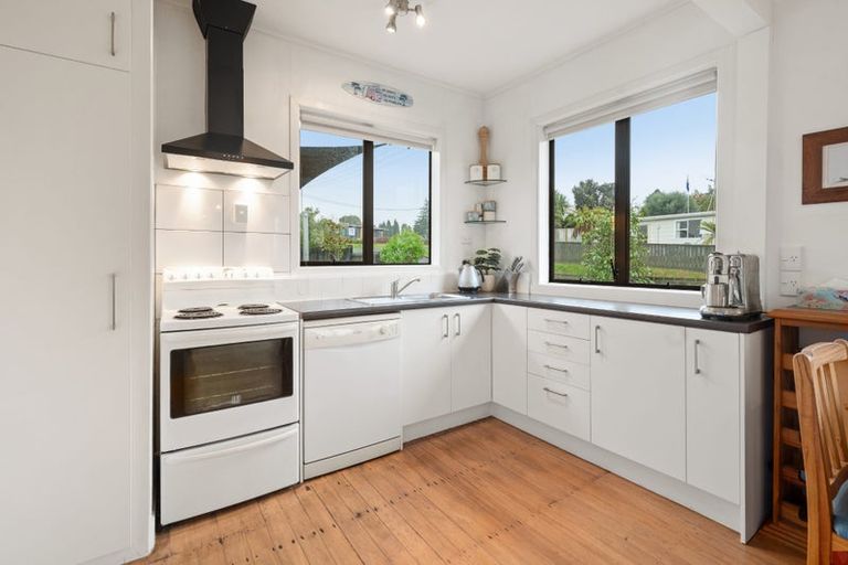 Photo of property in 100 Rangatira Drive, Mangakino, 3421