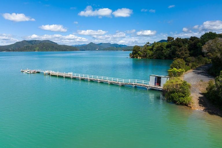 Photo of property in 5662 Kenepuru Road, Waitaria Bay, Marlborough Sounds, 7282