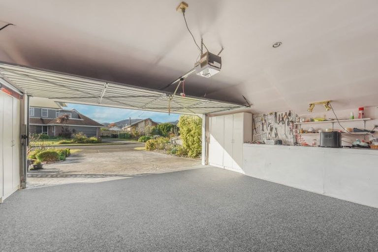 Photo of property in 19 Stead Crescent, Stoke, Nelson, 7011