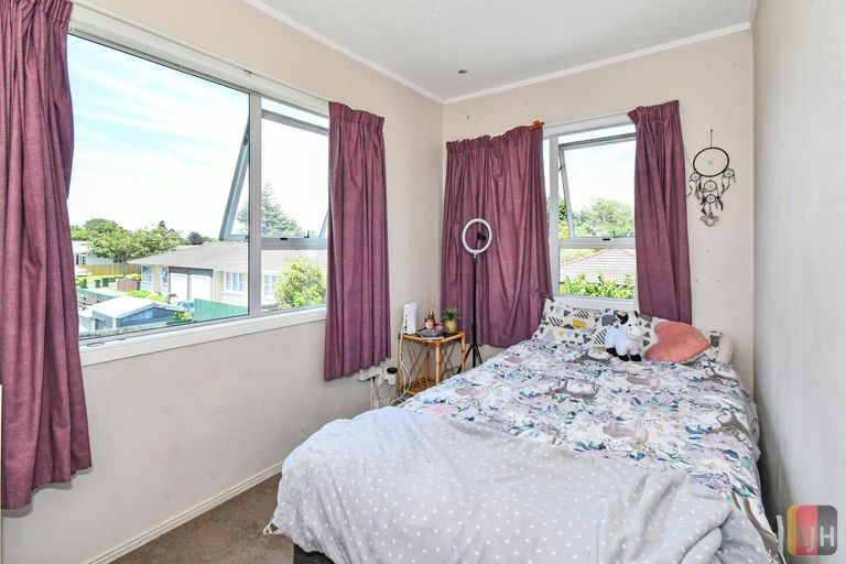 Photo of property in 13 Huber Street, Weymouth, Auckland, 2103