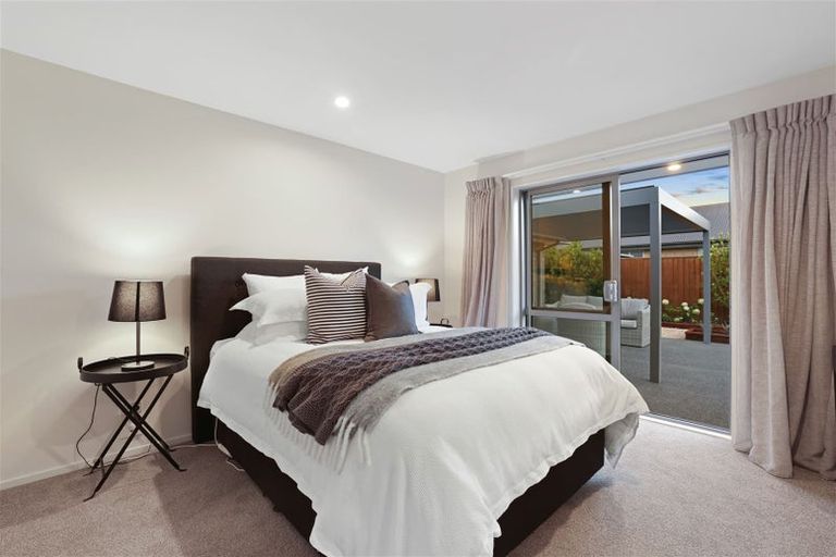 Photo of property in 44 Sequoia Way, Rangiora, 7400