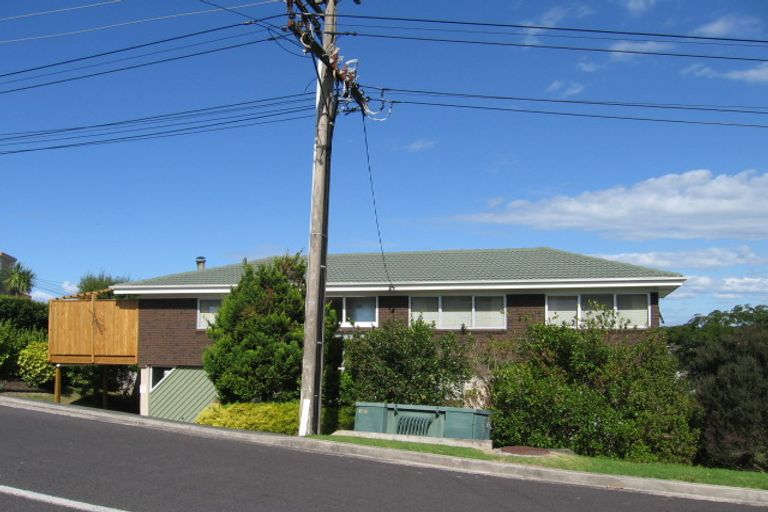 Photo of property in 49 Woodlands Crescent, Browns Bay, Auckland, 0630