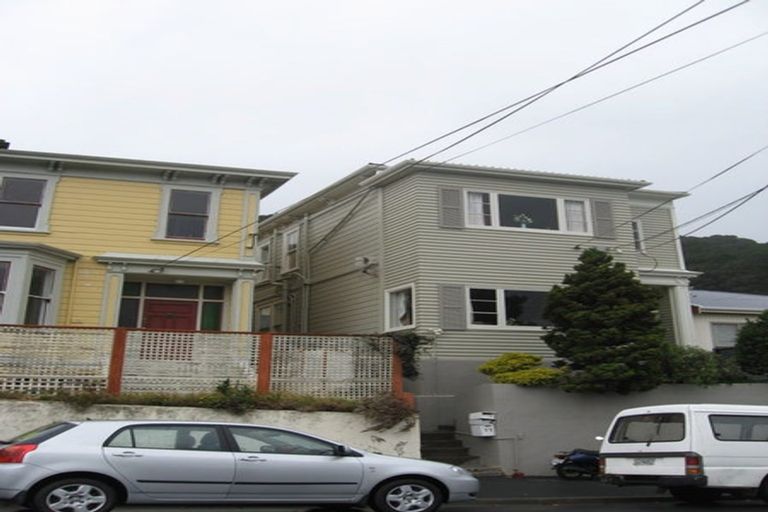 Photo of property in 77 Austin Street, Mount Victoria, Wellington, 6011