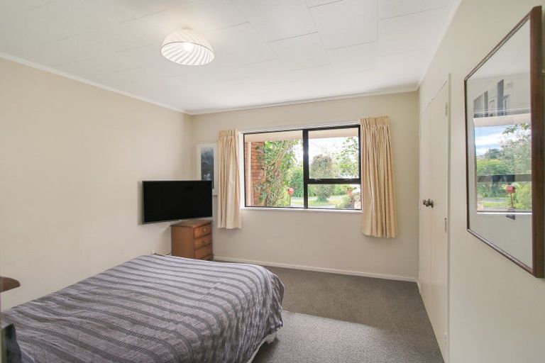 Photo of property in 18 Homewood Avenue, Levin, 5510