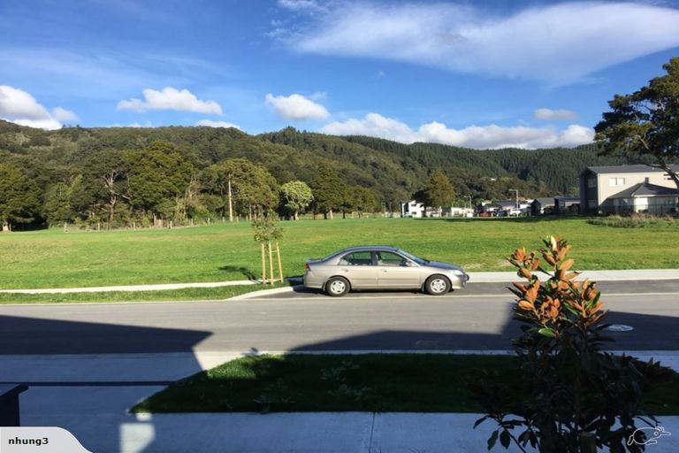 Photo of property in 16 Gilruth Road, Wallaceville, Upper Hutt, 5018