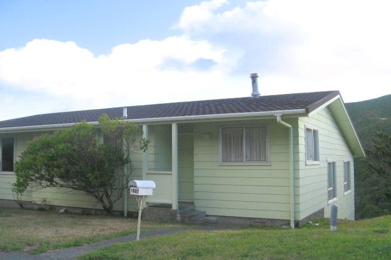 Photo of property in 206 Mitchell Street, Brooklyn, Wellington, 6021