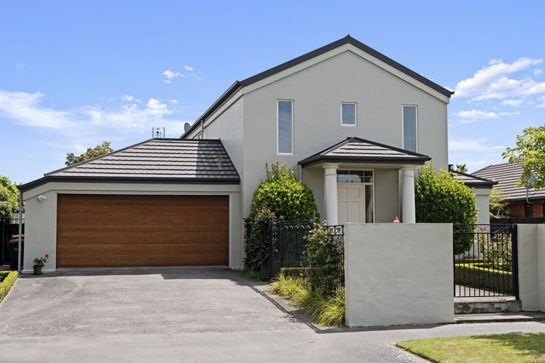 Photo of property in 47 Berkshire Drive, Avonhead, Christchurch, 8042