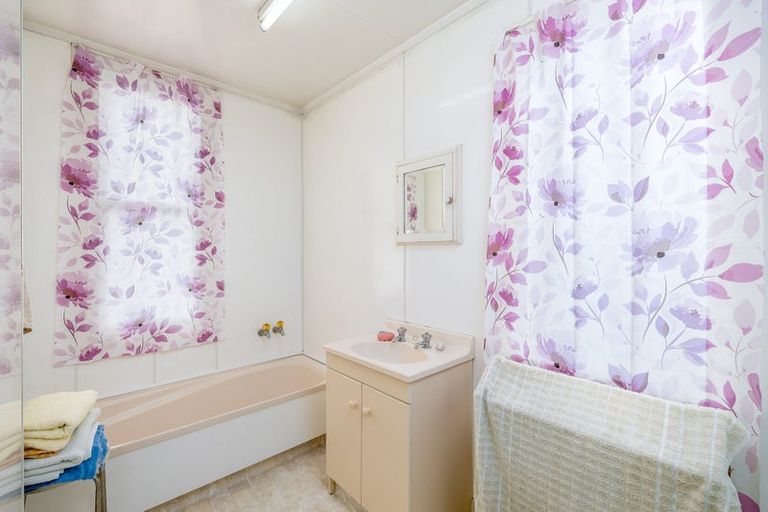 Photo of property in 204 High Street, Waimate, 7924