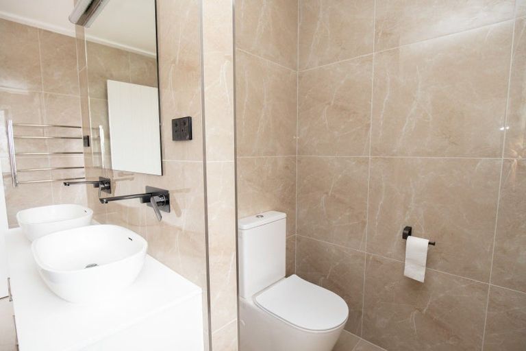 Photo of property in 27 Costello Drive, Ngatea, 3503