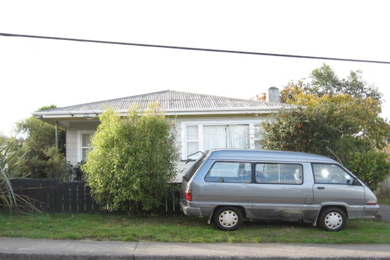 Photo of property in 4a Tui Road, Raumati Beach, Paraparaumu, 5032