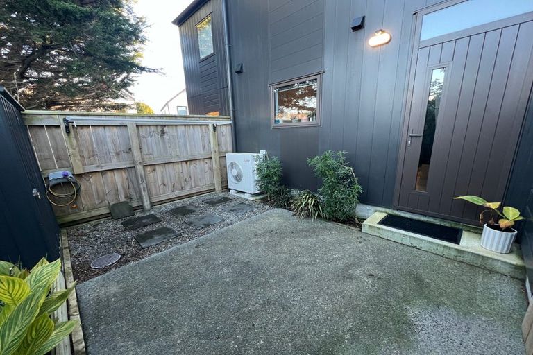 Photo of property in 18 Ron Deal Way, Epuni, Lower Hutt, 5011