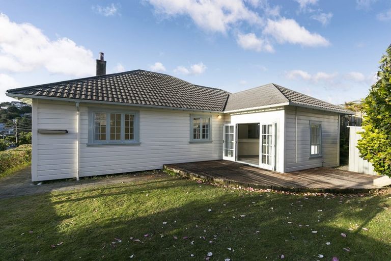 Photo of property in 14 Delhi Crescent, Khandallah, Wellington, 6035