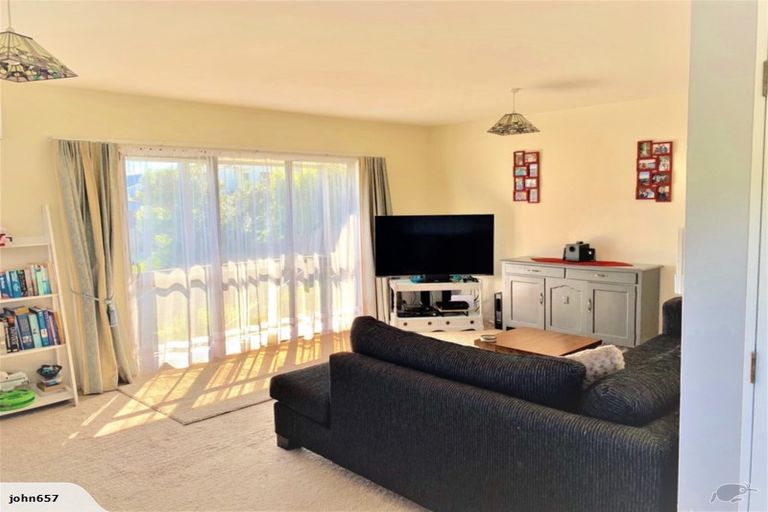 Photo of property in 2/37 Bould Street, Johnsonville, Wellington, 6037