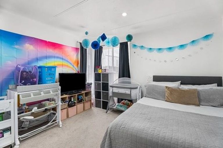 Photo of property in 73 Cornwall Road, Papatoetoe, Auckland, 2025