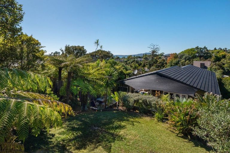 Photo of property in 38 Braemar Road, Castor Bay, Auckland, 0620