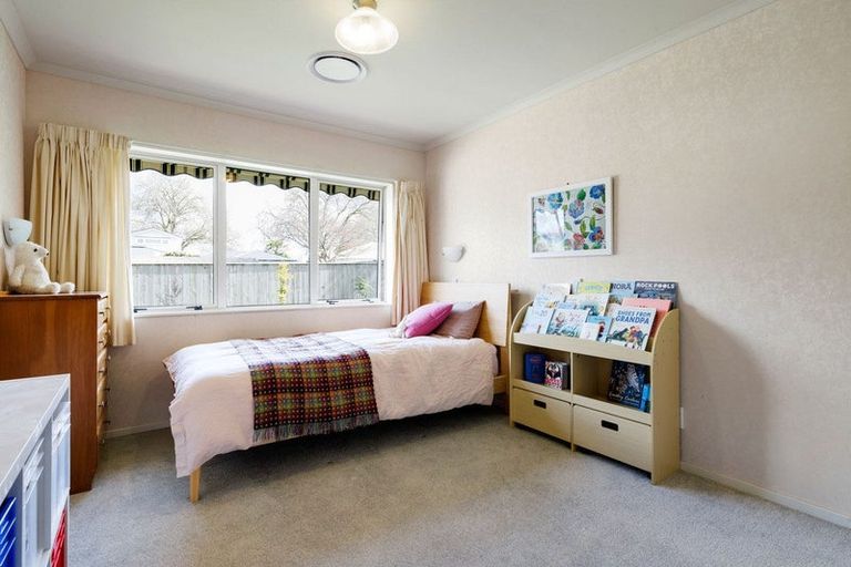 Photo of property in 24a Williams Street, Cambridge, 3434