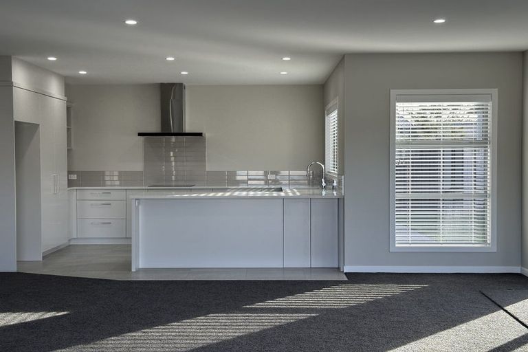 Photo of property in 6 Cassin Place, Taradale, Napier, 4112