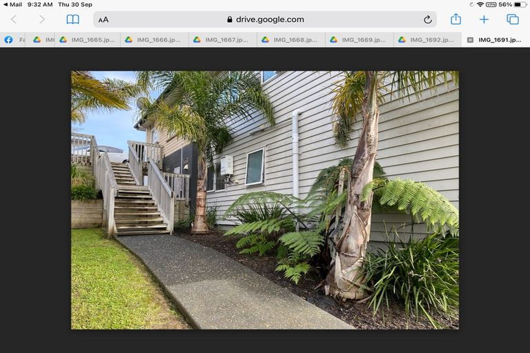 Photo of property in 5 Bintulu Place, Fairview Heights, Auckland, 0632