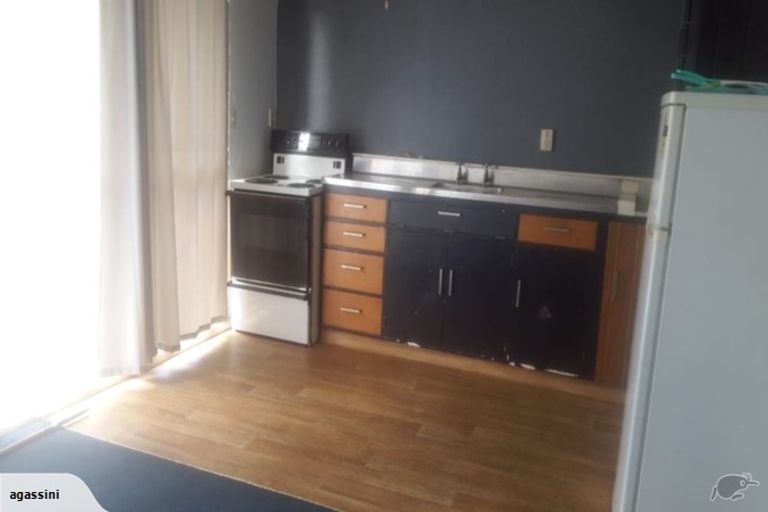 Photo of property in 2/481 Barbadoes Street, Edgeware, Christchurch, 8013