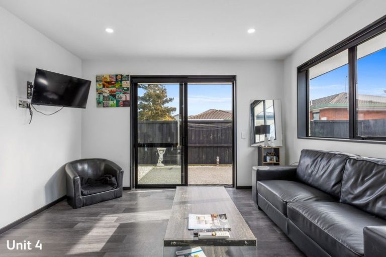 Photo of property in 2/43 Hoani Street, Papanui, Christchurch, 8053
