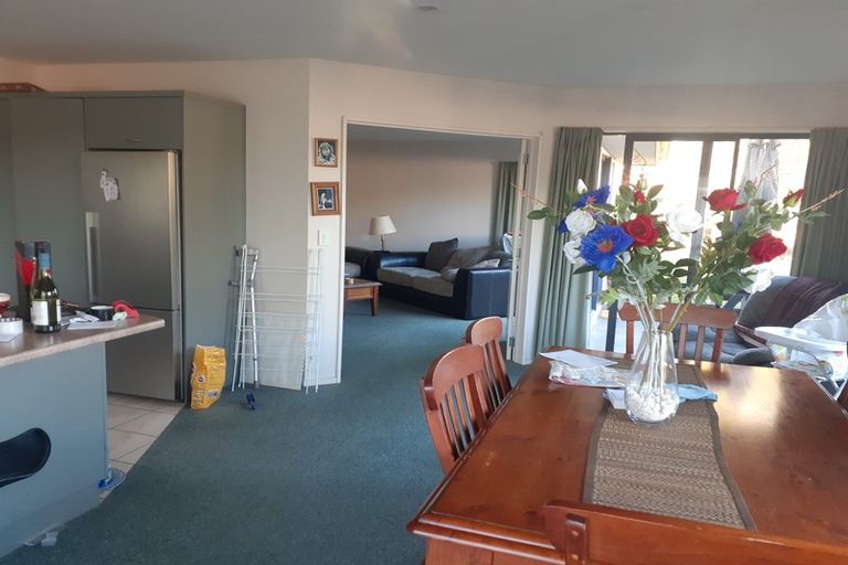 Photo of property in 8 Richard Seddon Drive, Northwood, Christchurch, 8051