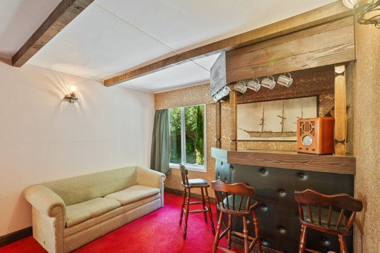 Photo of property in 10 Haven Grove, Naenae, Lower Hutt, 5011