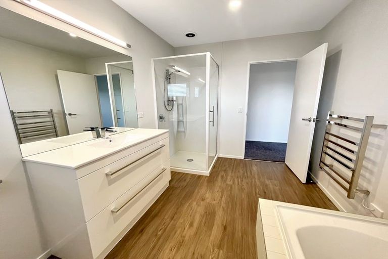 Photo of property in 8 Maison Way, Rangatira Park, Taupo, 3330