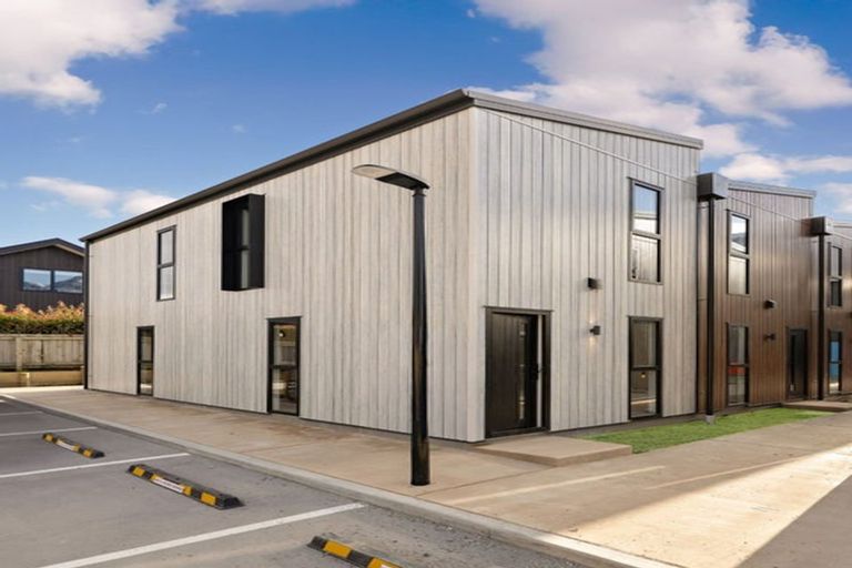 Photo of property in 9 Juniper Place, Frankton, Queenstown, 9300