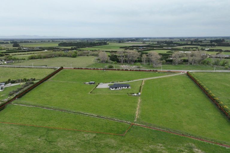 Photo of property in 956 Oxford Road, Fernside, Rangiora, 7471