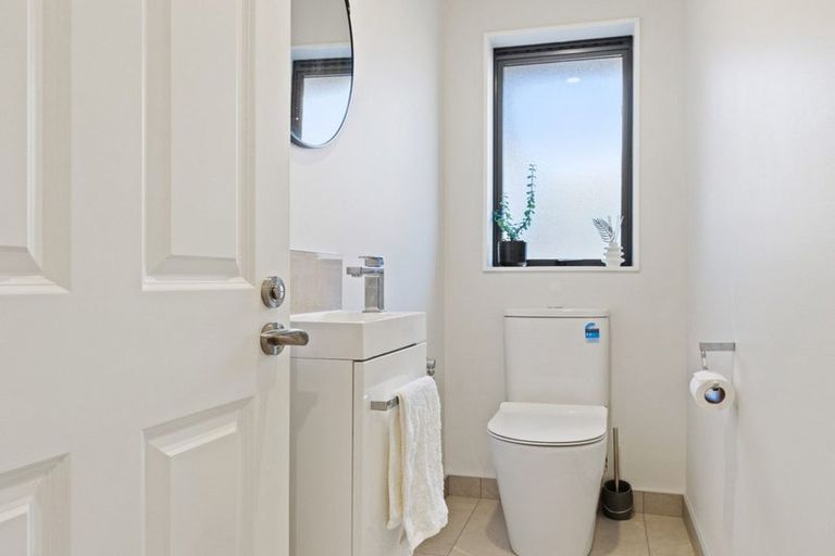 Photo of property in 35 Mounter Avenue, Northwood, Christchurch, 8051