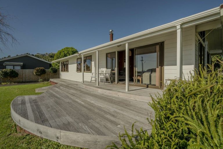 Photo of property in 46 Pepe Road, Tairua, 3508