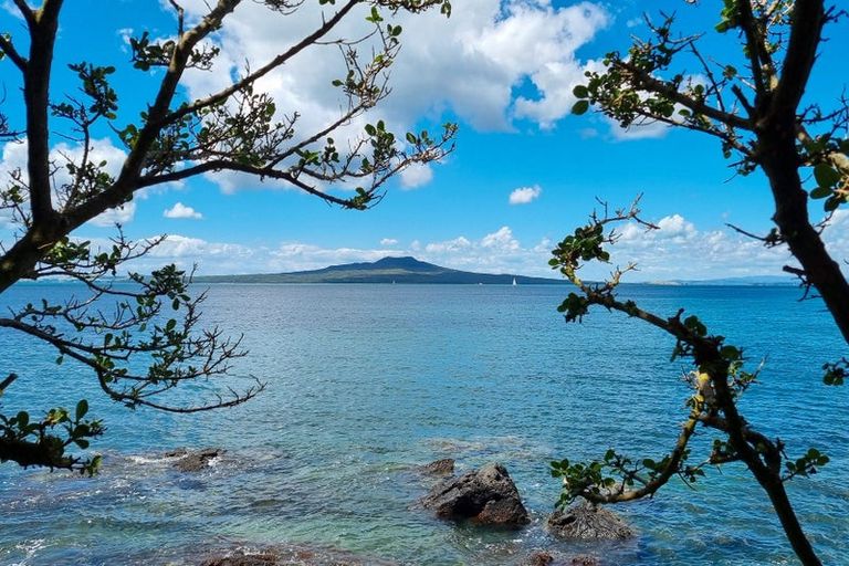 Photo of property in 9 Kitchener Road, Takapuna, Auckland, 0622