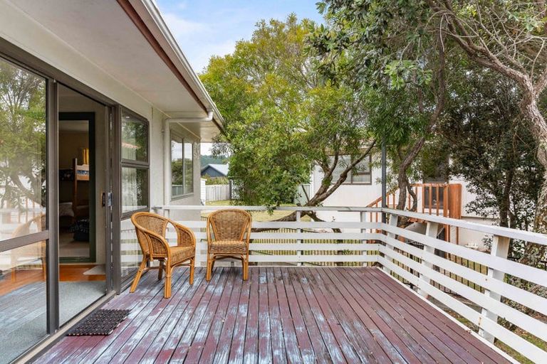 Photo of property in 115 Sylvia Road, Whangamata, 3620