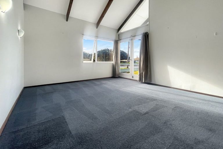 Photo of property in 1/22 Craig Road, Milford, Auckland, 0620