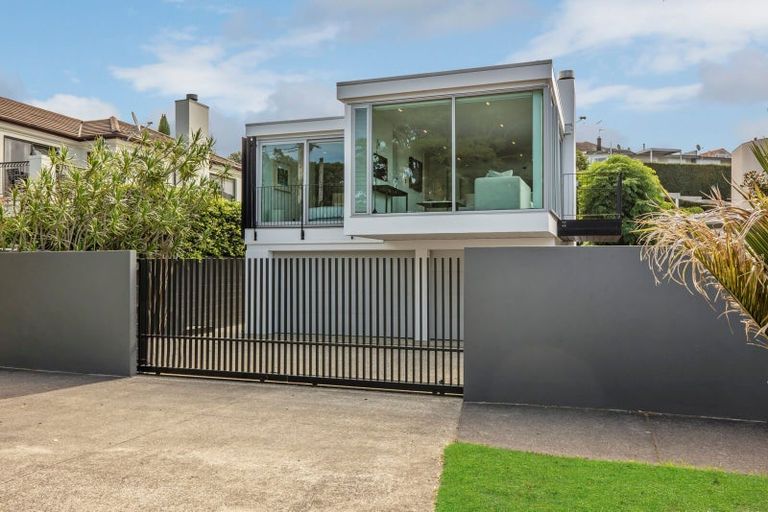 Photo of property in 31a The Parade, Saint Heliers, Auckland, 1071