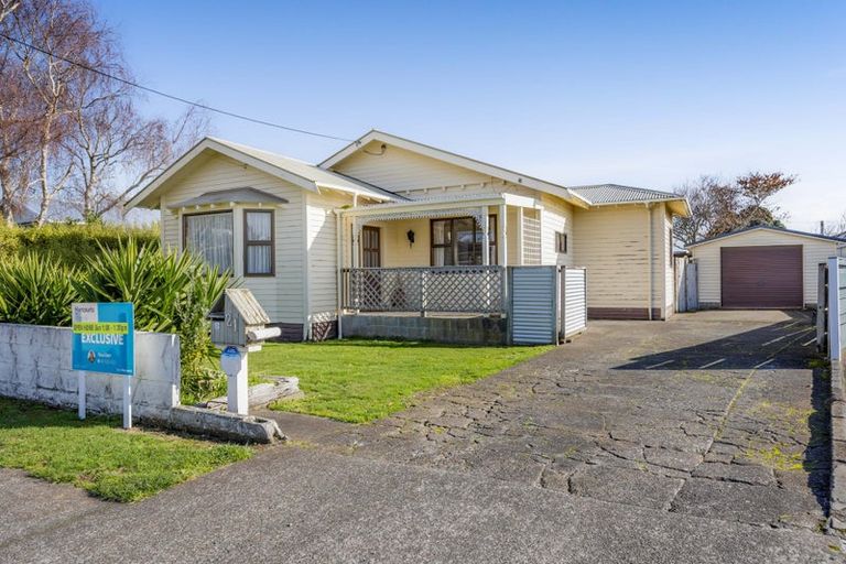 Photo of property in 21 Morrissey Street, Hawera, 4610