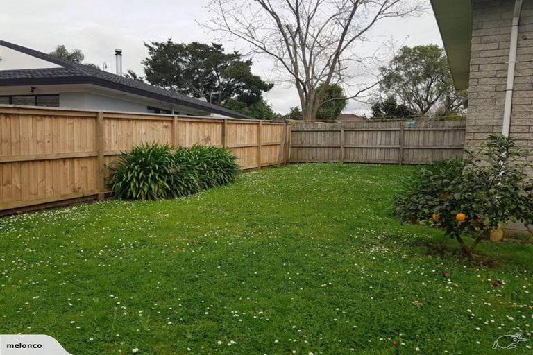 Photo of property in 2/462 Great South Road, Opaheke, Papakura, 2113