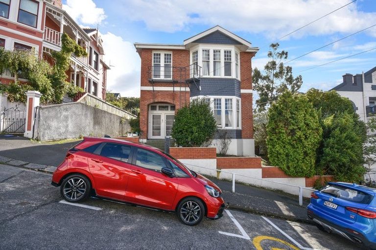 Photo of property in 4 View Street, Dunedin Central, Dunedin, 9016