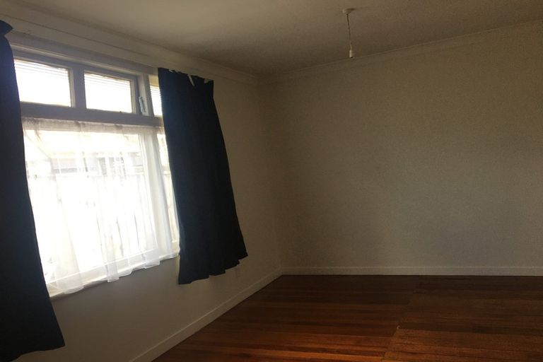 Photo of property in 28 Marama Street, Frankton, Hamilton, 3204