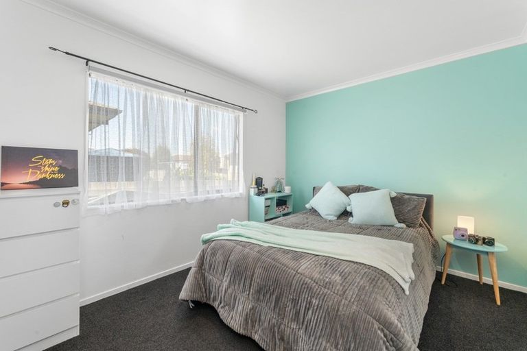Photo of property in 23 Acacia Bay Road, Nukuhau, Taupo, 3330
