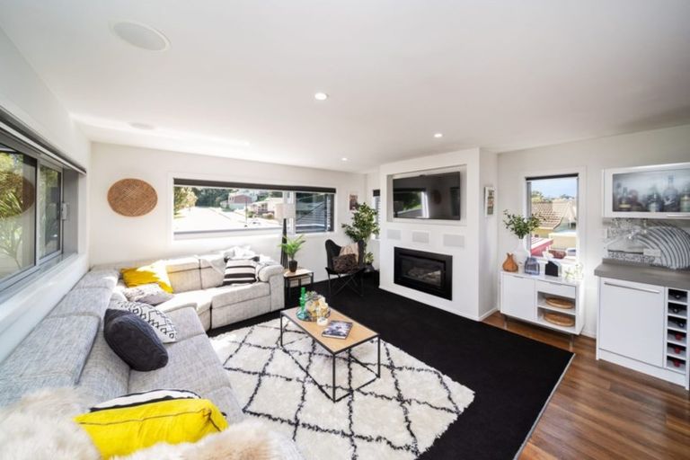 Photo of property in 19b Kenmore Street, Westown, New Plymouth, 4310