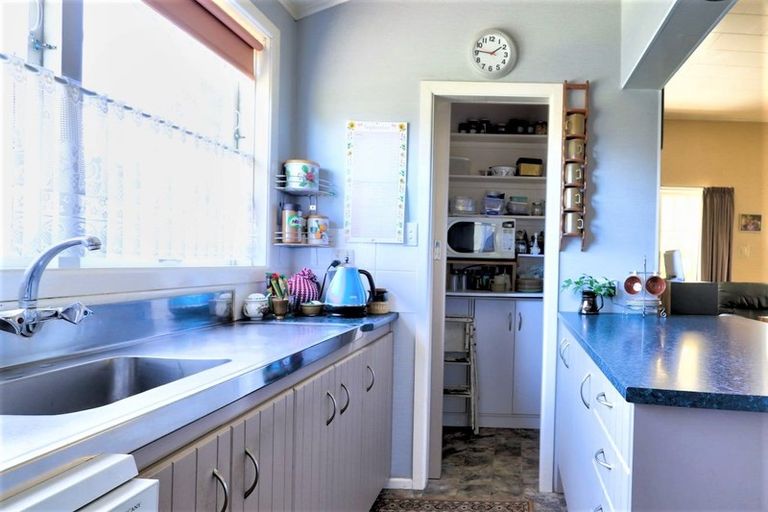 Photo of property in 85 South Road, Manaia, 4612