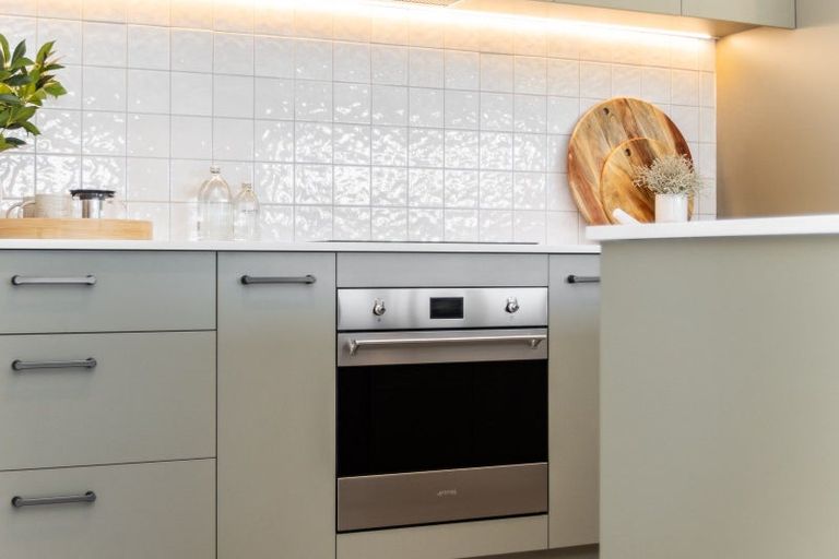 Photo of property in 23 George Yee Place, Taradale, Napier, 4112