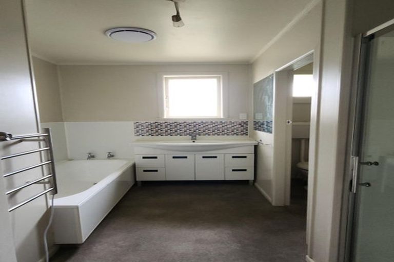 Photo of property in 215 Tramway Road, Enderley, Hamilton, 3214