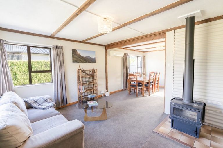 Photo of property in 39 Home Street, Manapouri, 9679