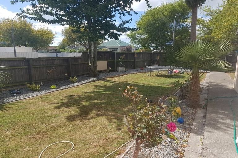 Photo of property in 77 Tilford Street, Woolston, Christchurch, 8062