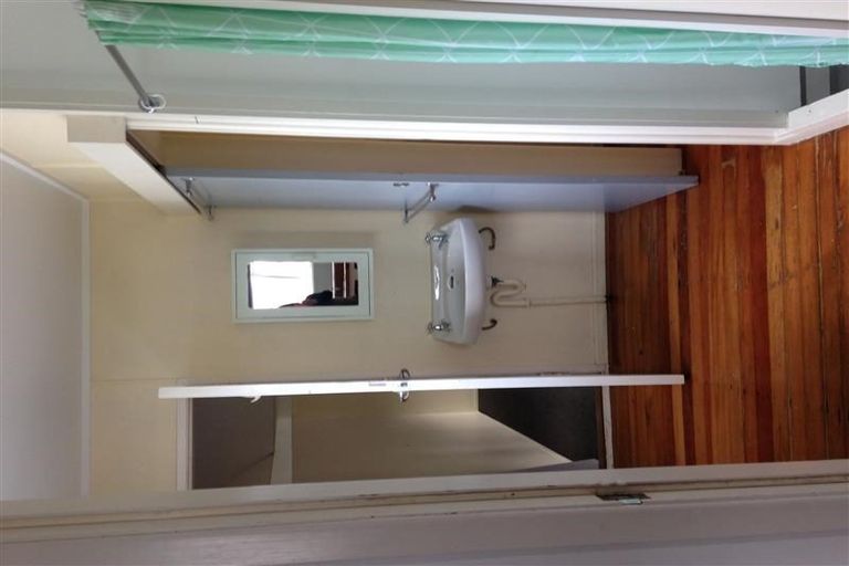 Photo of property in 18a Titoki Road, Waikanae Beach, Waikanae, 5036