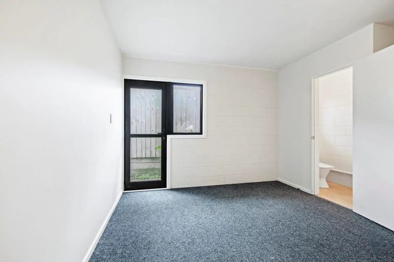 Photo of property in 162 Travis Road, New Brighton, Christchurch, 8083
