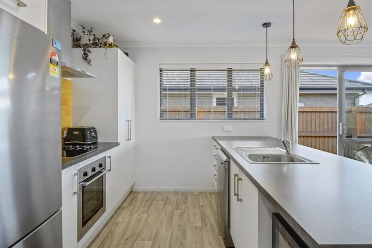 Photo of property in 6 Hurutini Way, Halswell, Christchurch, 8025